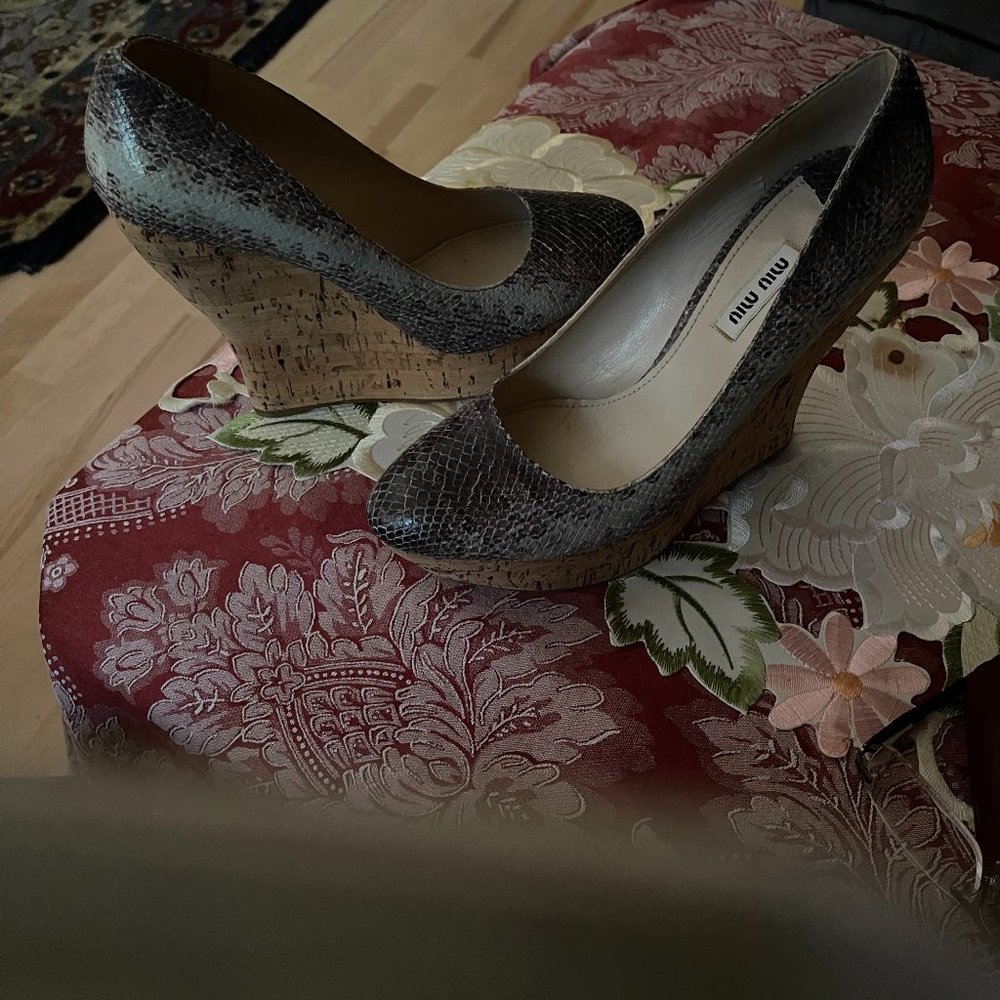 MIU MIU CORK WEDGE SNAKE SKIN SHOES